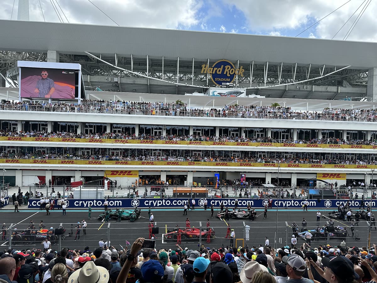 Miami Grand Prix start/finish straight and paddock area